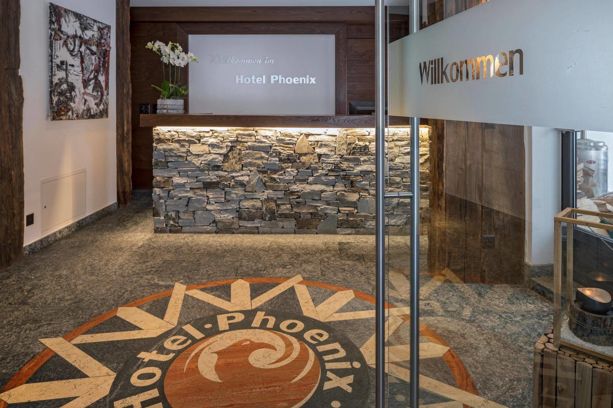 Hotel Phoenix 3*