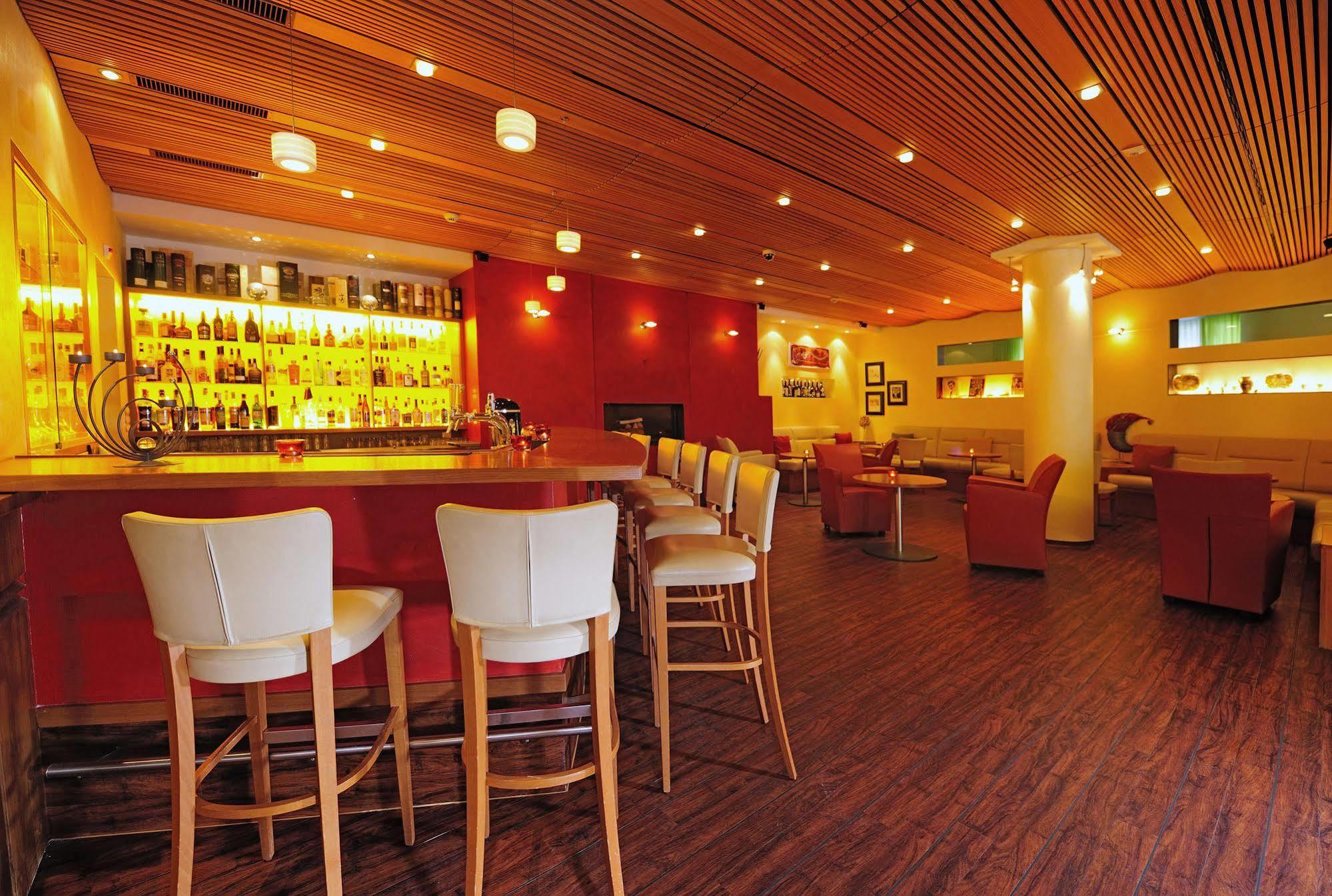 Hotel Simi