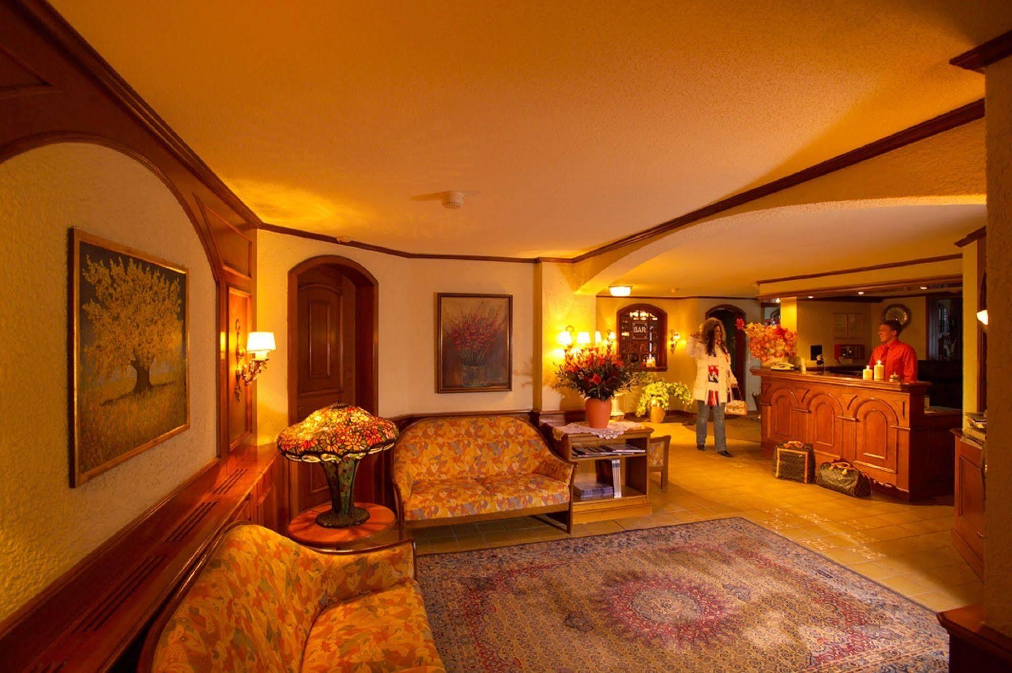 Hotel Antares