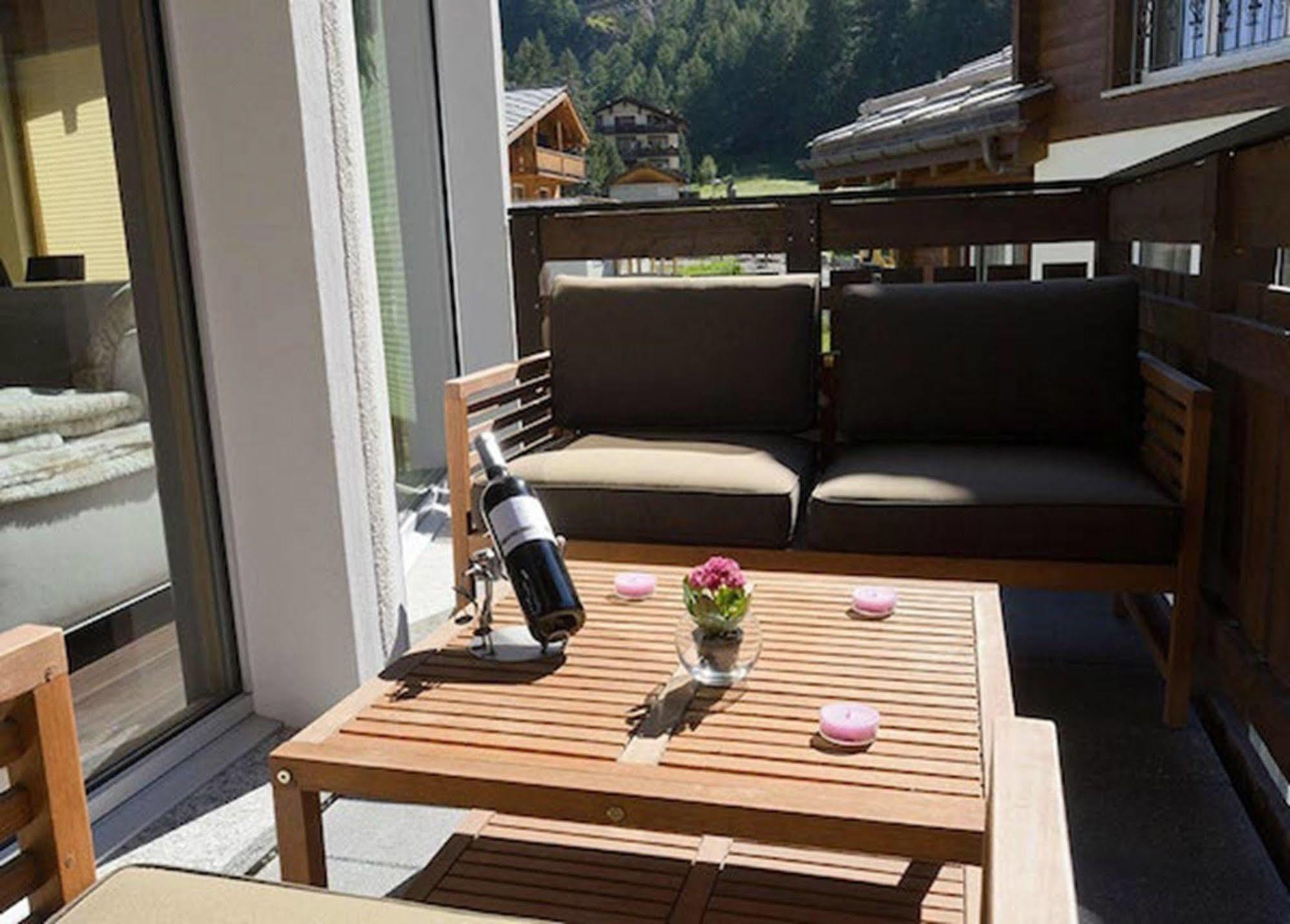 Monte Cristo Apartment *