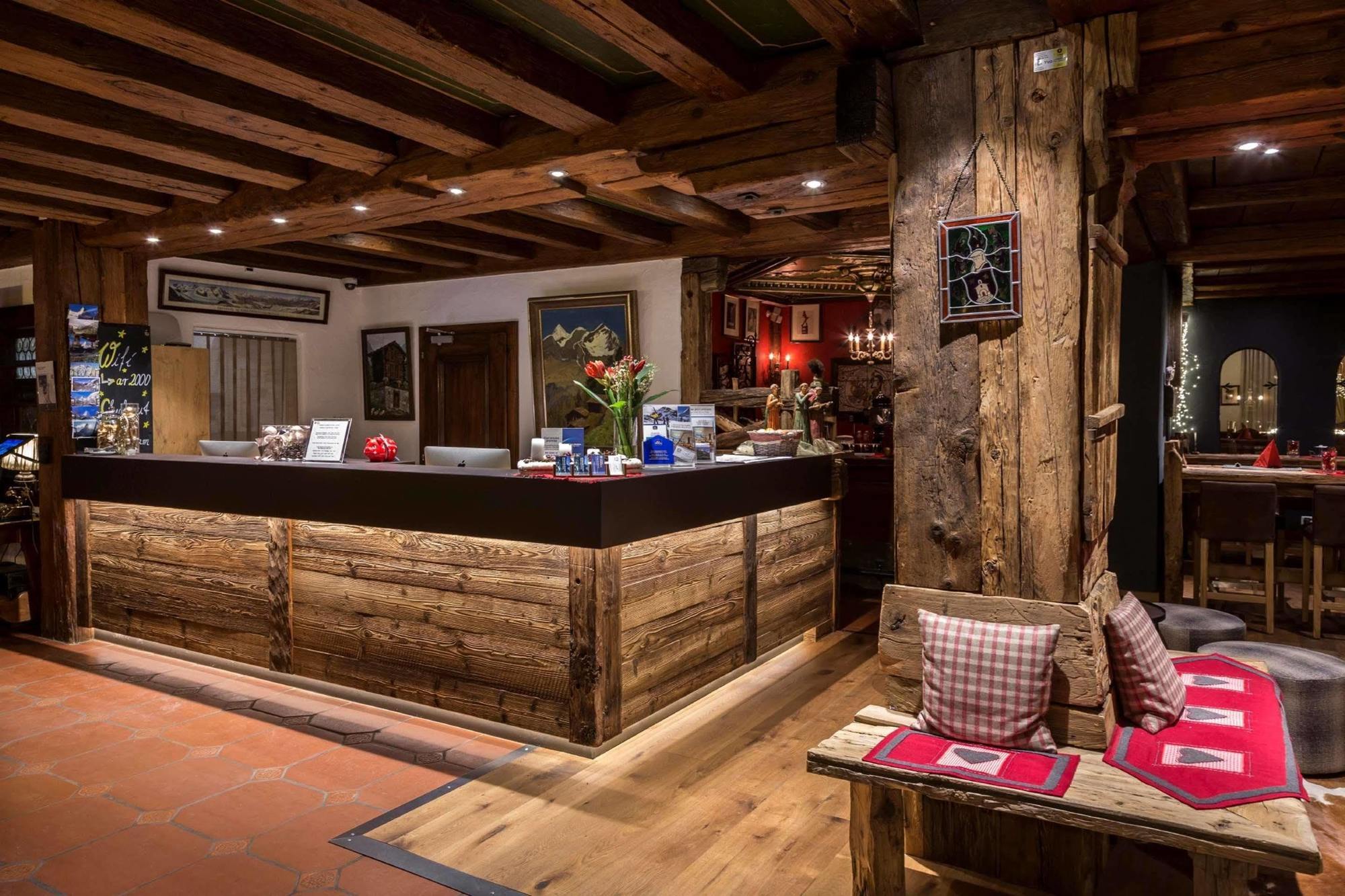 Alpen Hotel 4*
