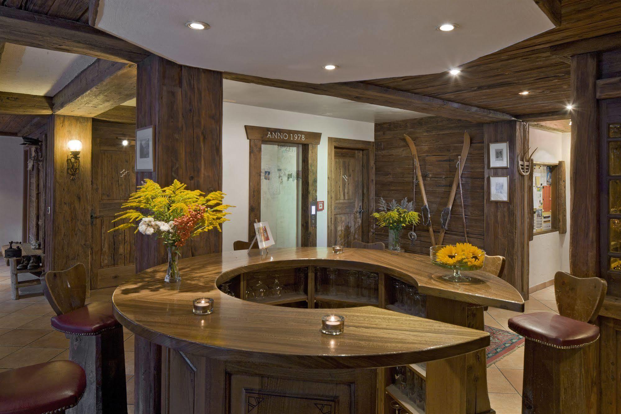 Hotel Antika Hotel Zermatt