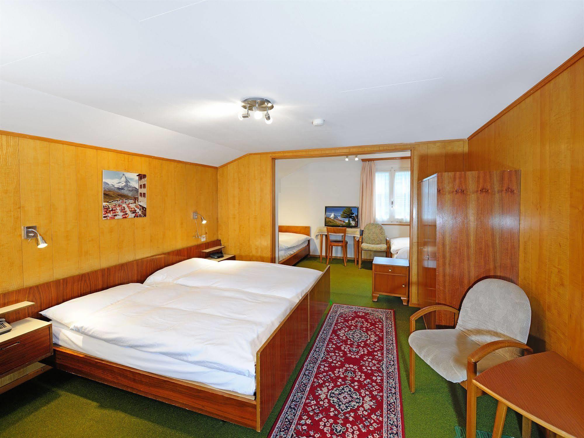Alphubel Hotel