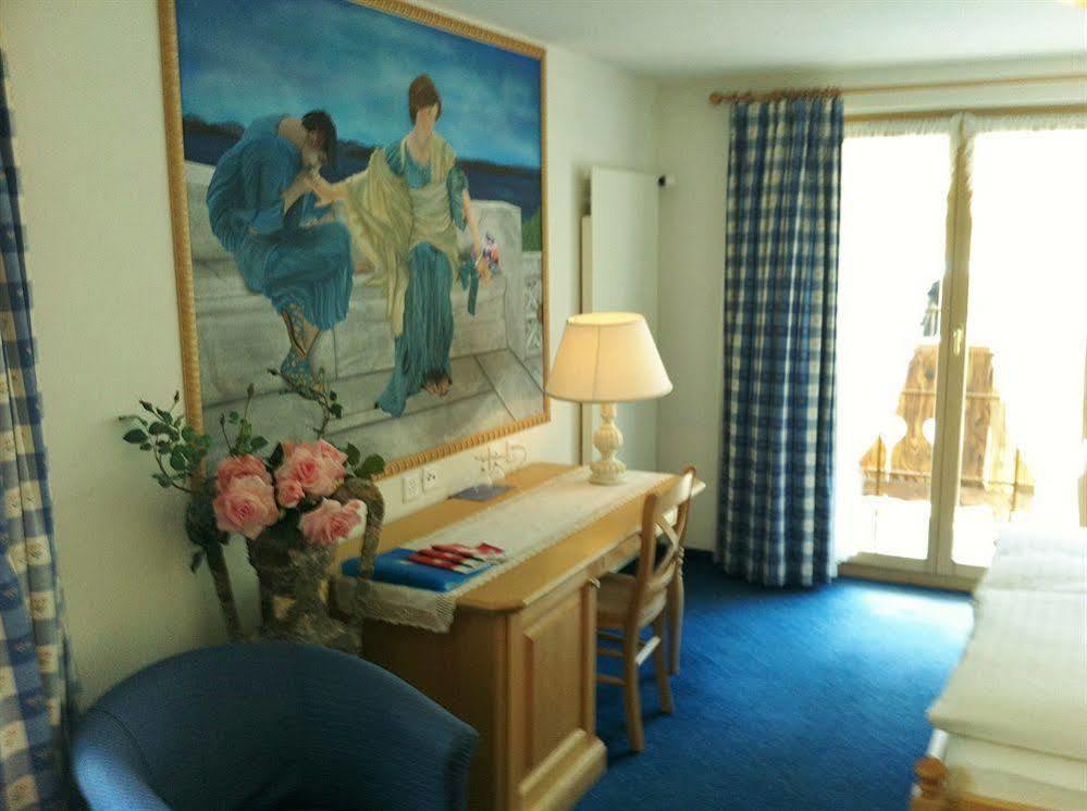 Romantica Hotel 3*