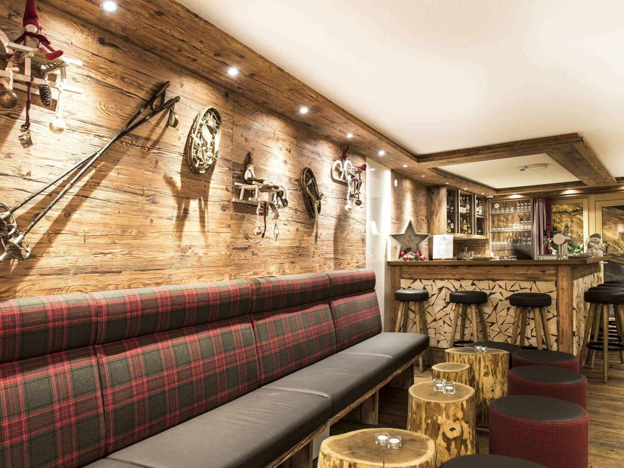 Hotel Plateau Rosa 3*