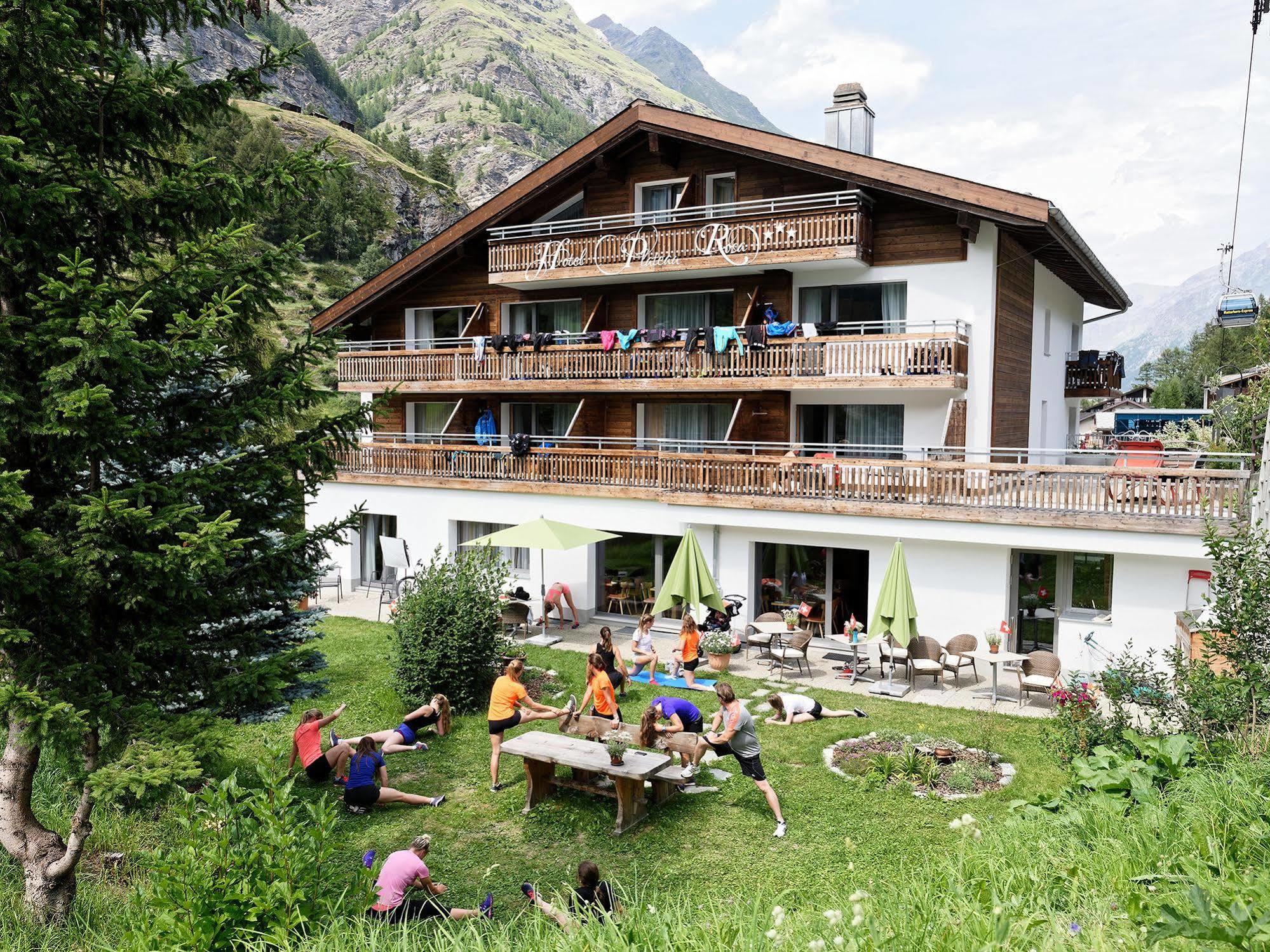 Hotel Plateau Rosa 3*
