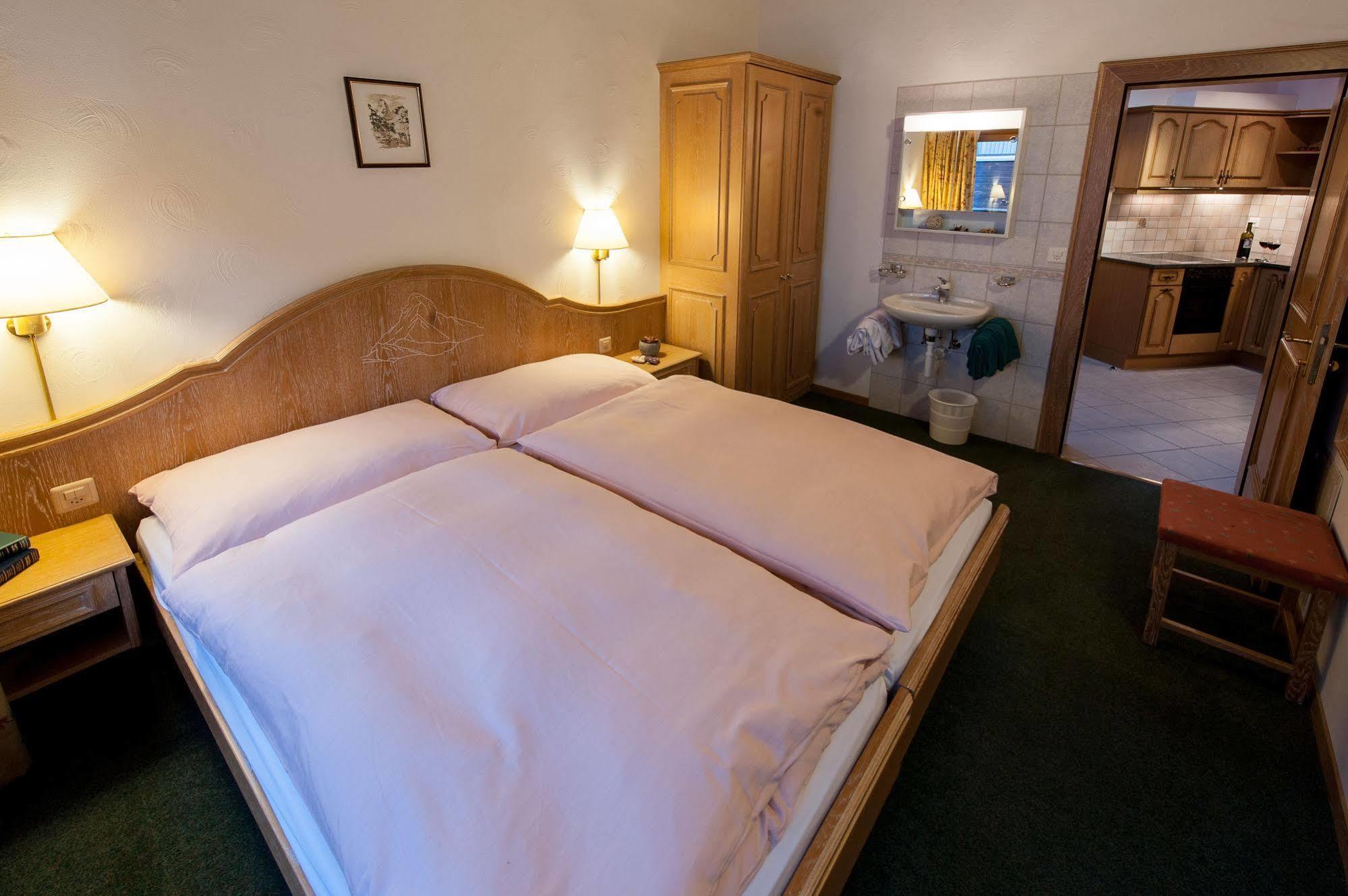 Paradies Apartment *