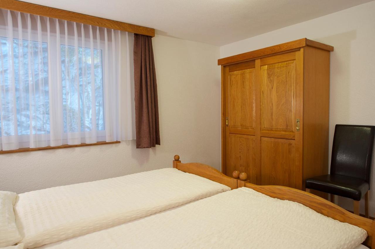 Apartment Bolero