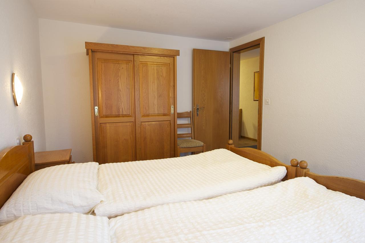 Apartment Bolero