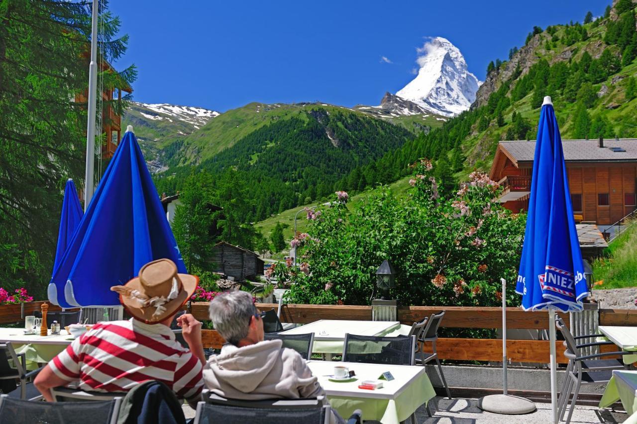 Alpenrose Hotel 3*