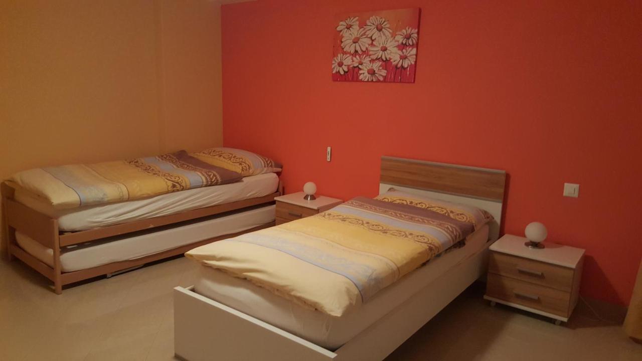 Apartment Viktoria *