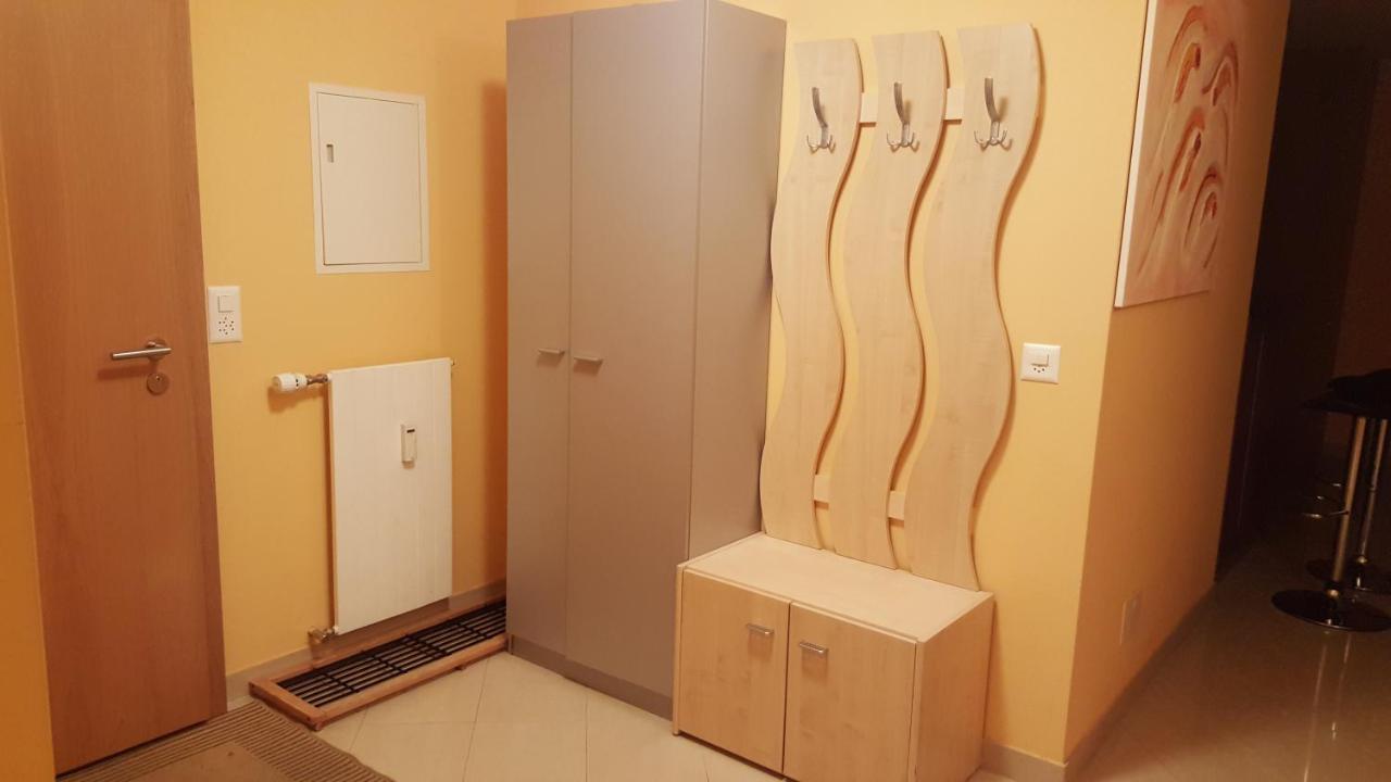 Viktoria Apartment *