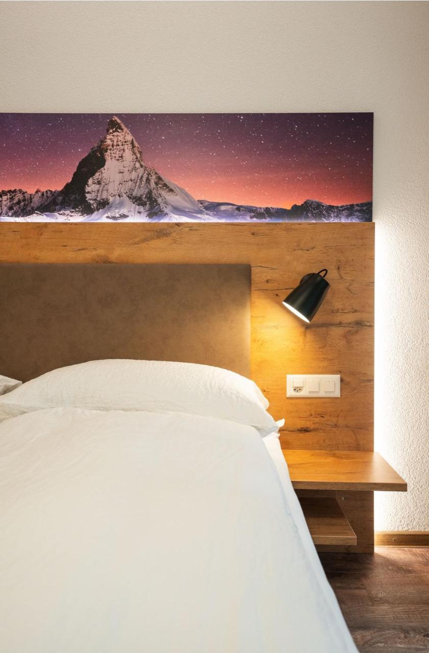 Aparthotel Patricia 3*