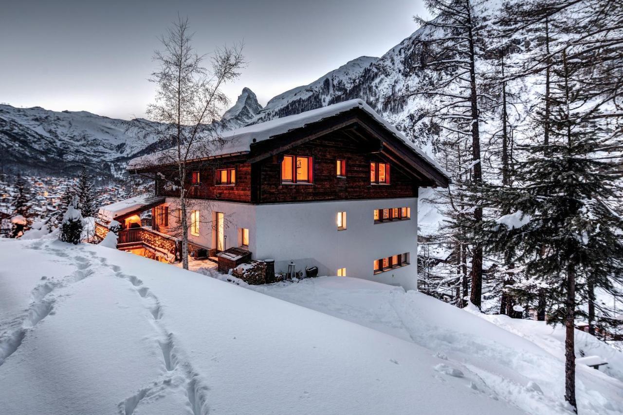 Chalet A La Casa