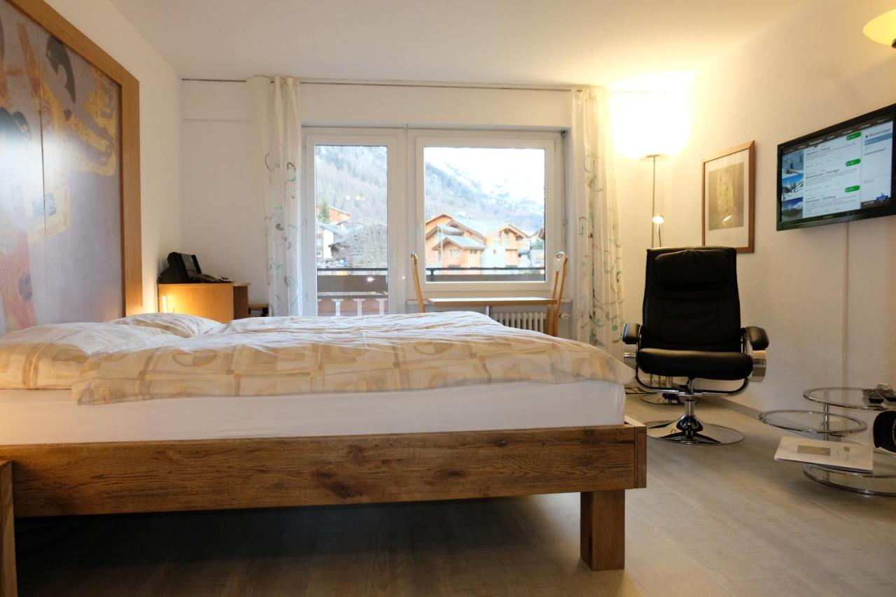 Artist & Garni Aparthotel