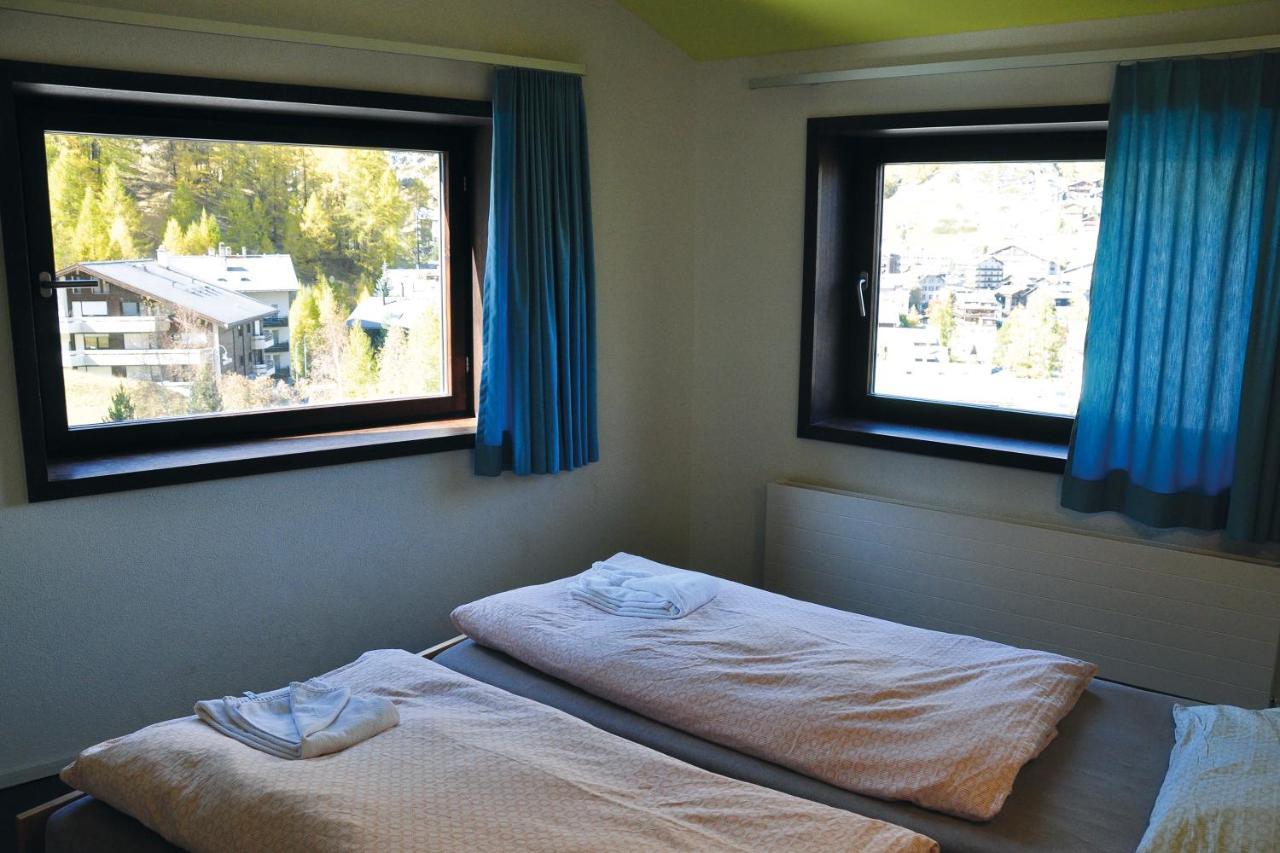 Hostel Youth - Private Zermatt