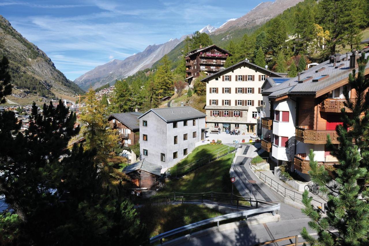 Hostel Youth - Private Zermatt