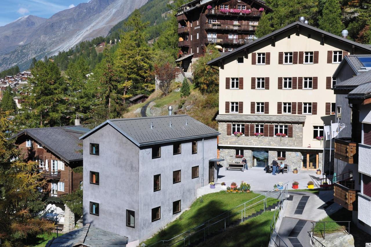 Youth - Private Hostel Zermatt