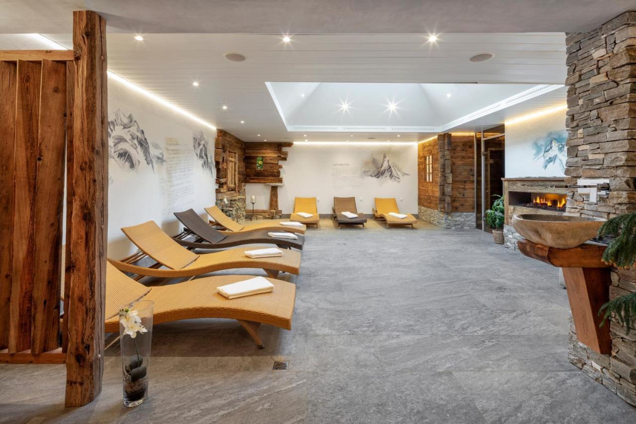 Hotel Antika 3*