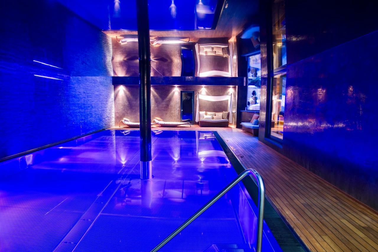 Hotel Firefly Luxury