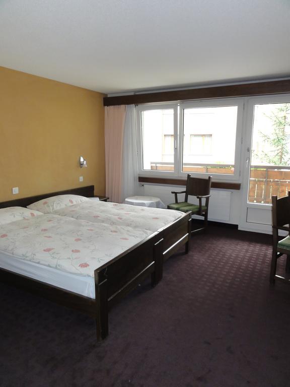 City Hotel
