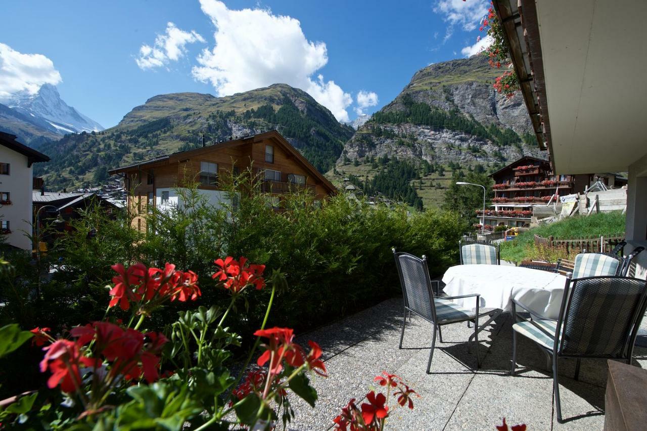 Apartamento Chalet Rofel *