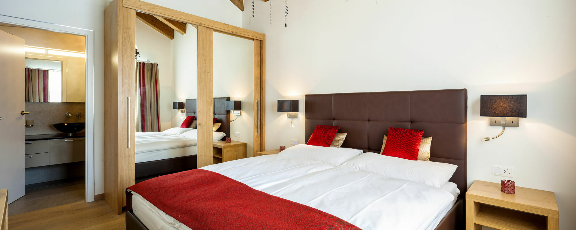 Matthiol Serviced Apartment *