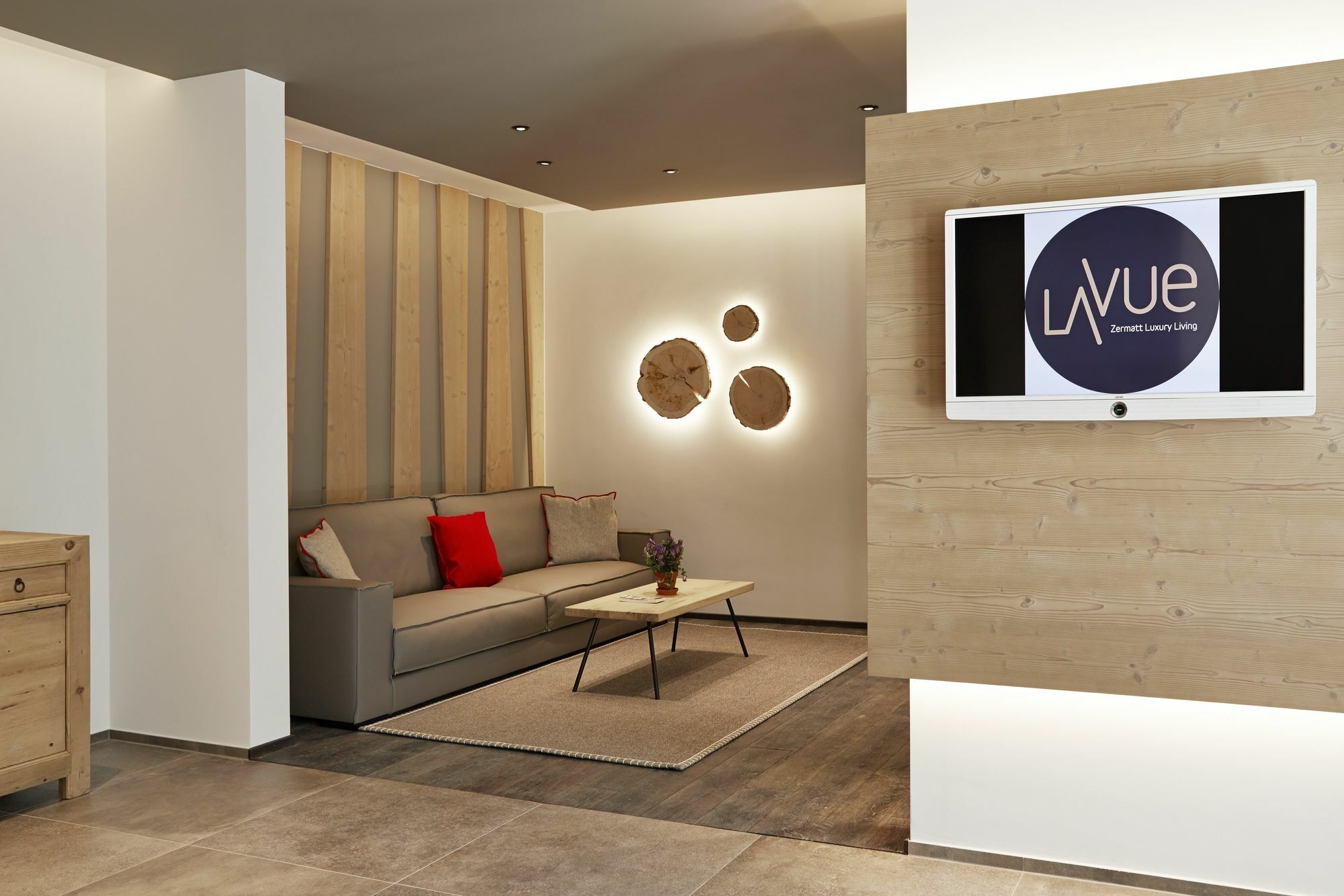 La Vue Luxury Living Aparthotel 5*