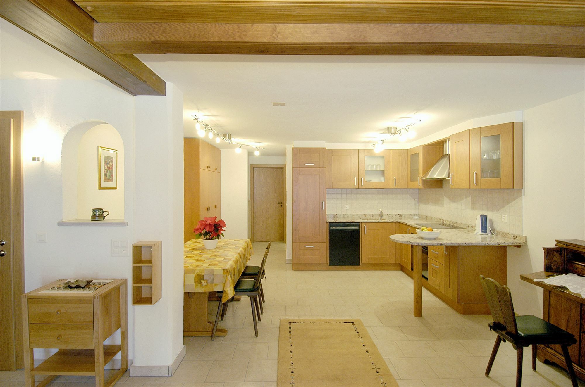 Hotel Antika 3*