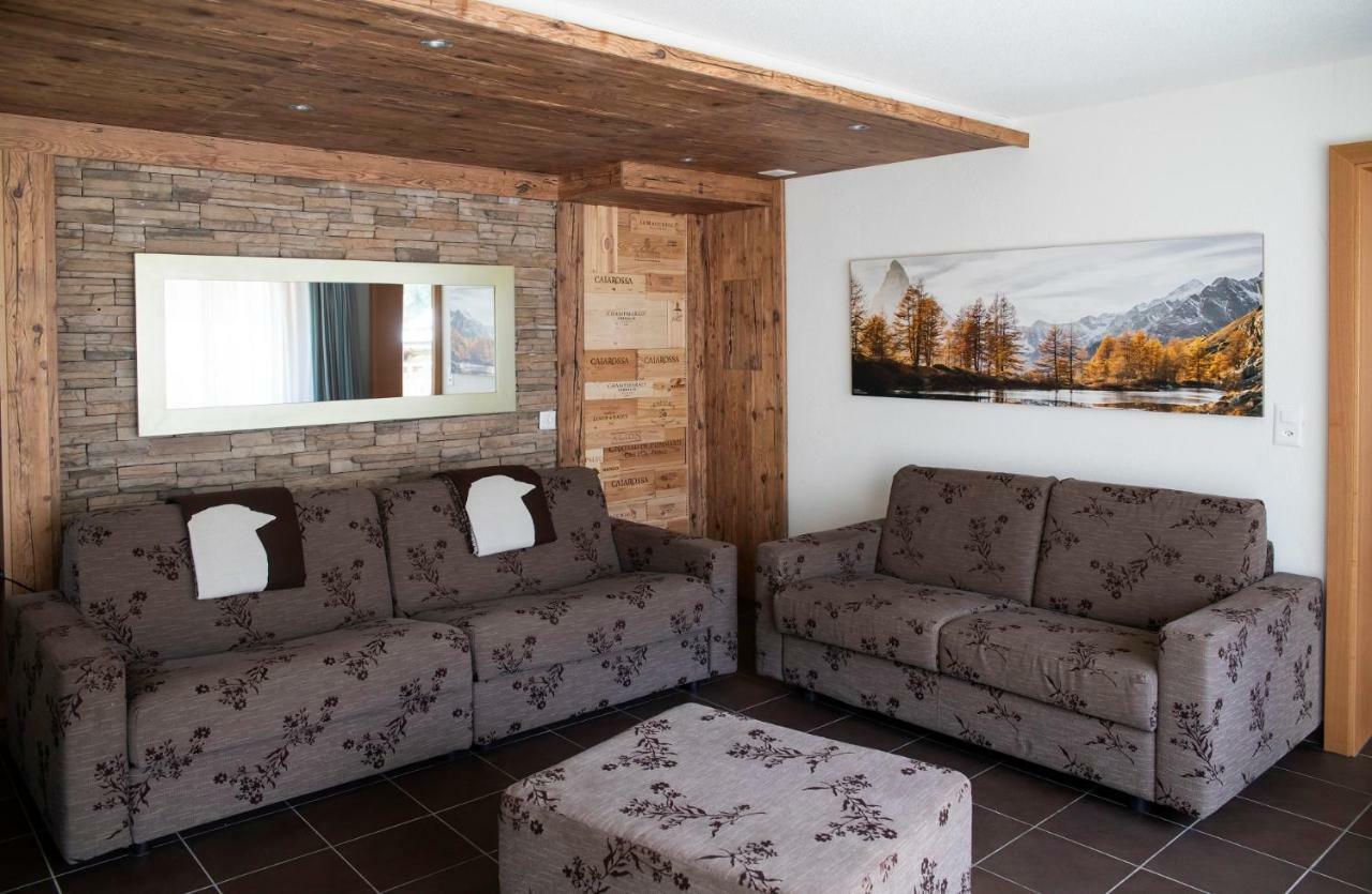 Hemizeus&iremia Hotel 3*