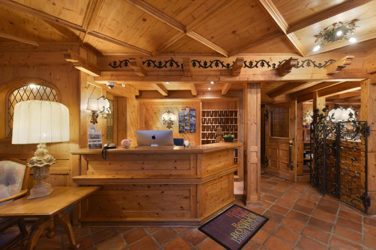 Hotel Alpenroyal 3*