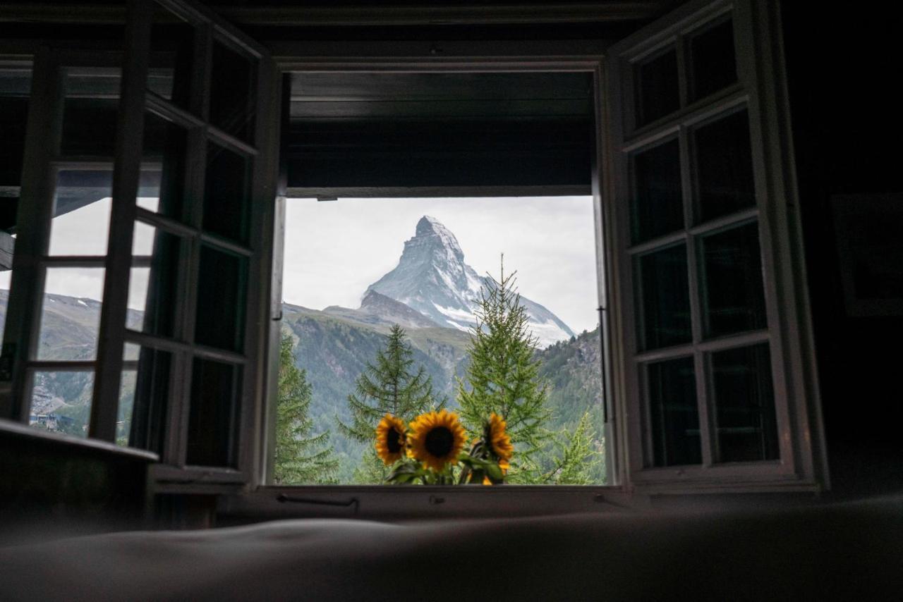 Alpine Chalet Turquino