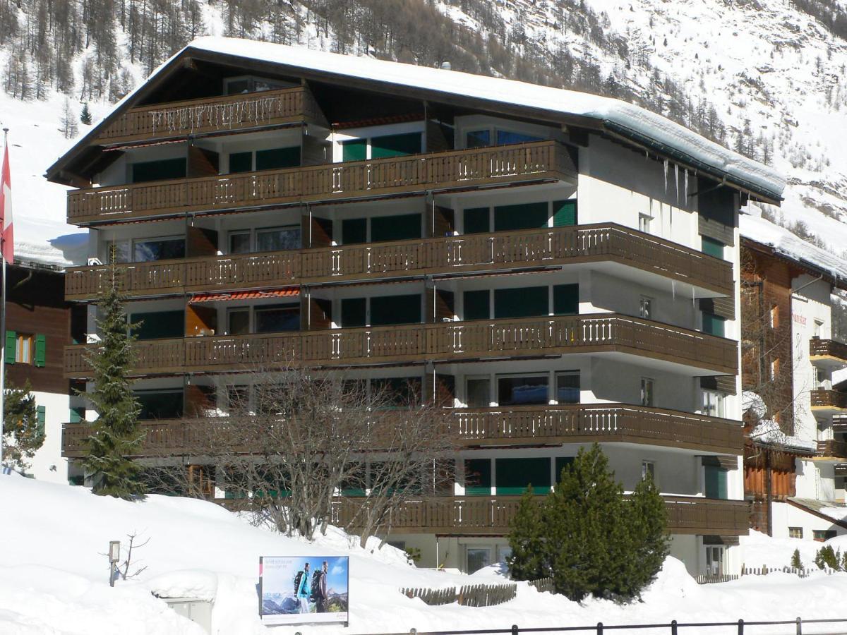 Matten Apartment
