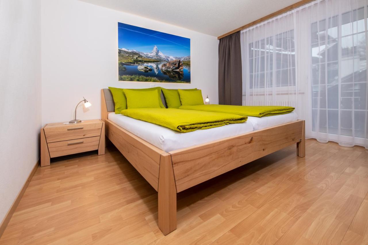 Apartment Aura *