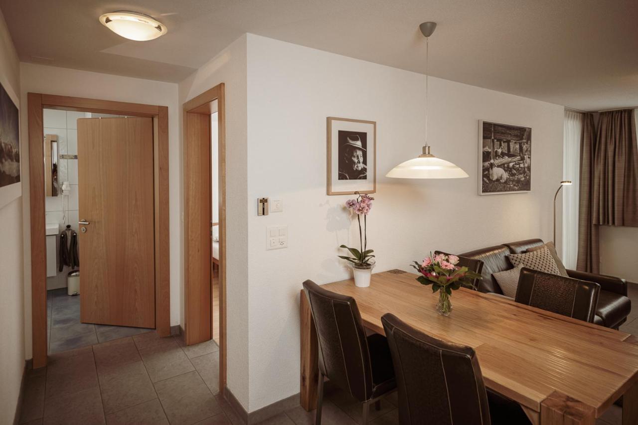 Apartment Haus Mischabel