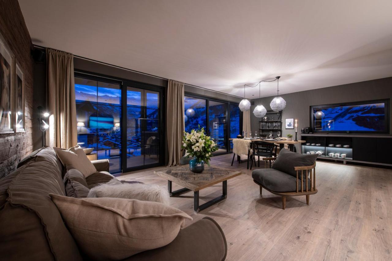 B Five Luxury Apartment *