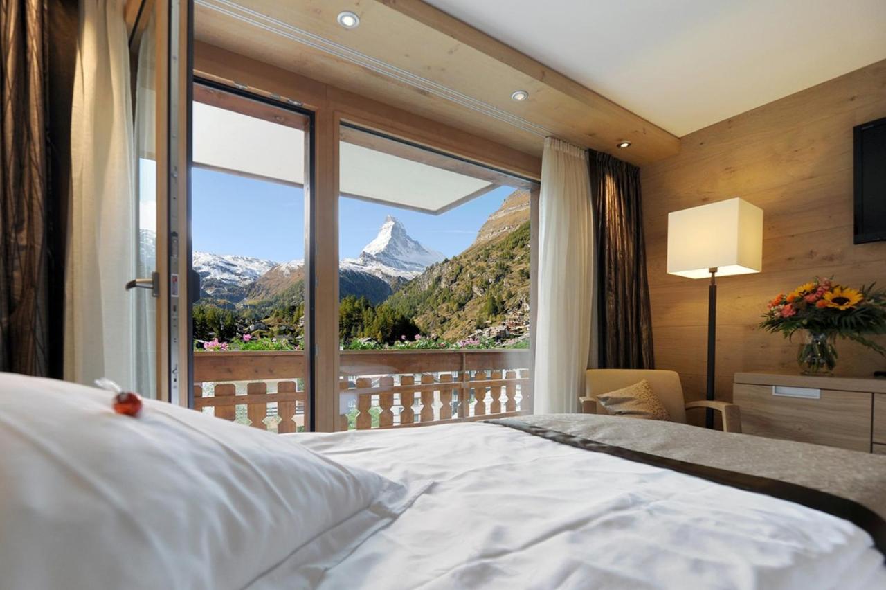 Ambiance Hotel 3*