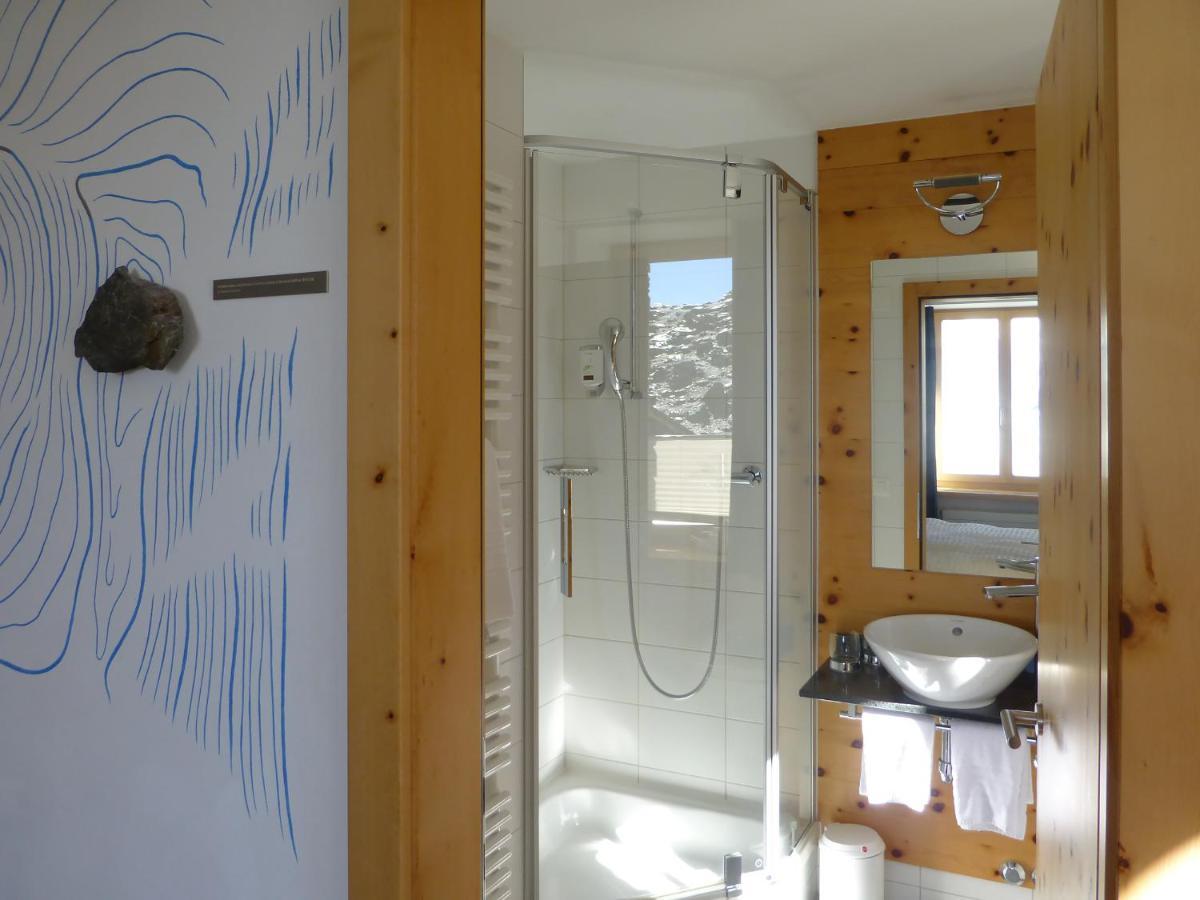 3100 Kulmhotel Gornergrat Hotel 3*
