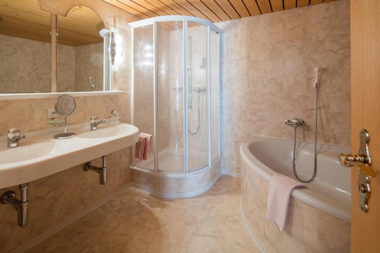 Continental Hotel 3*