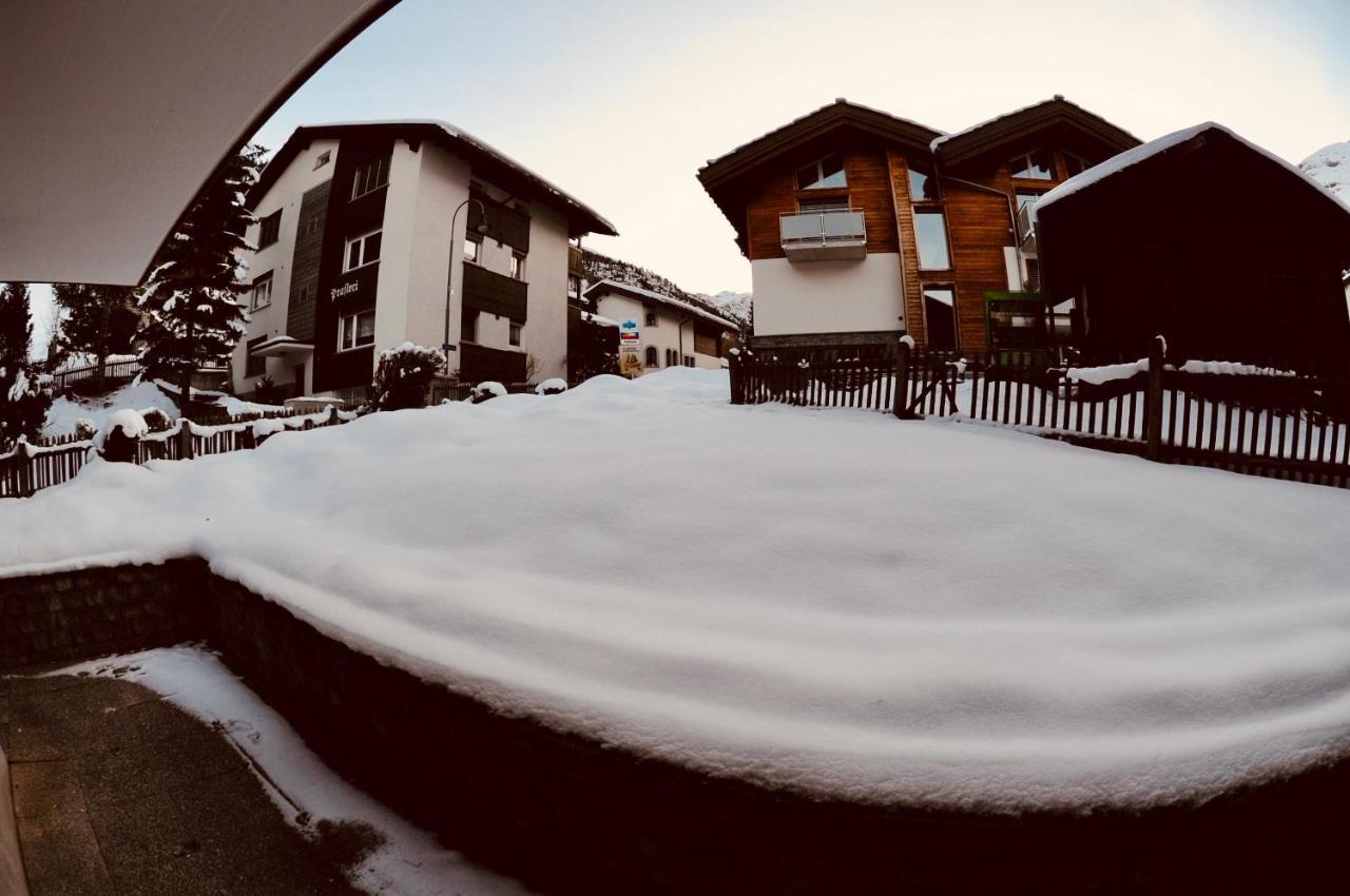 Emelie 4**** * Zermatt