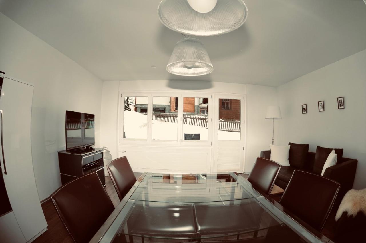 Emelie 4**** Apartment