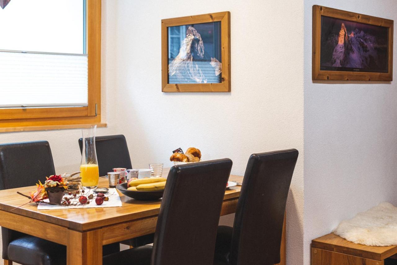 Jolimont Apartment