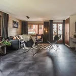 Central & Elegant Apartments,Partially With Fireplace, By Zermatt Rental