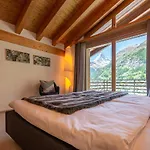 Modern Apartment With View Over Zermatt