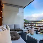 Modern Apartment With View Over Zermatt