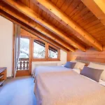 Hotel Ambiance