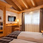 La Boheme Apartments