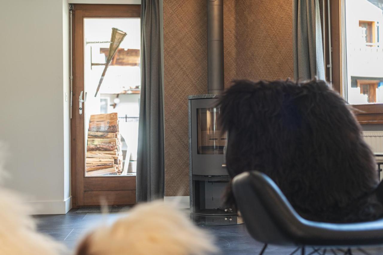Apartment Central & Elegant Apartments,Partially With Fireplace, By Zermatt Rental *