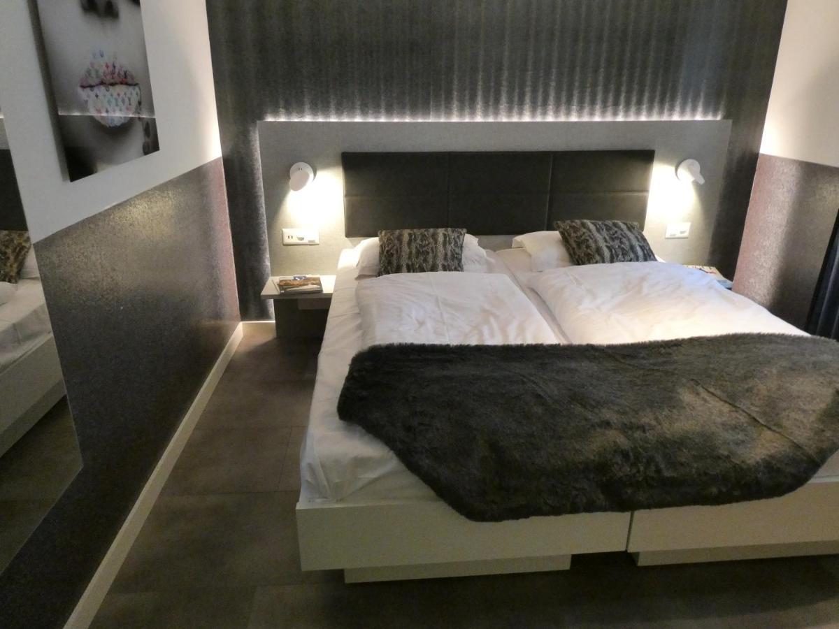Central & Elegant Apartments,Partially With Fireplace, By Zermatt Rental Zermatt