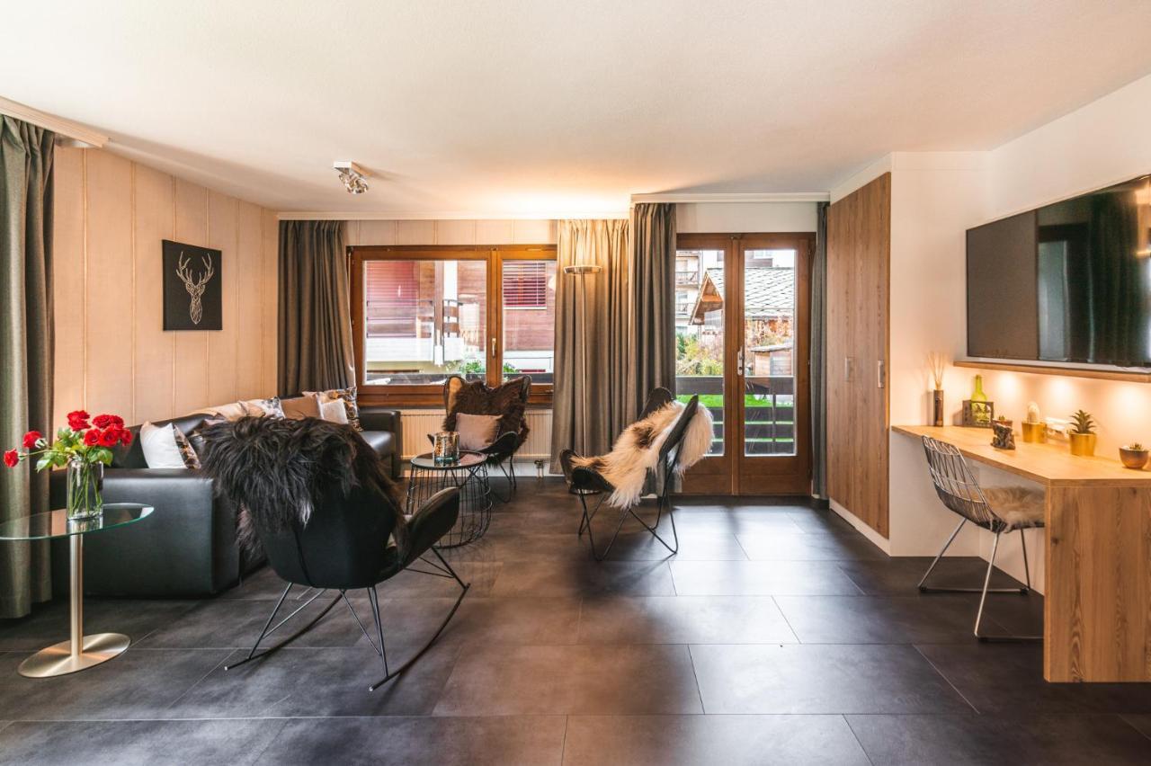 Apartment Central & Elegant Apartments,Partially With Fireplace, By Zermatt Rental